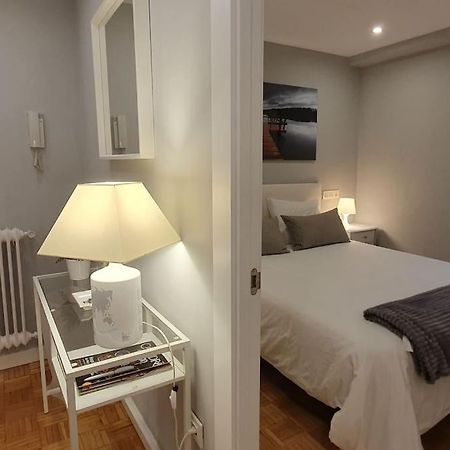 Moderno Apartamento En El Centro. El Carmen Wifi Gijon Luaran gambar